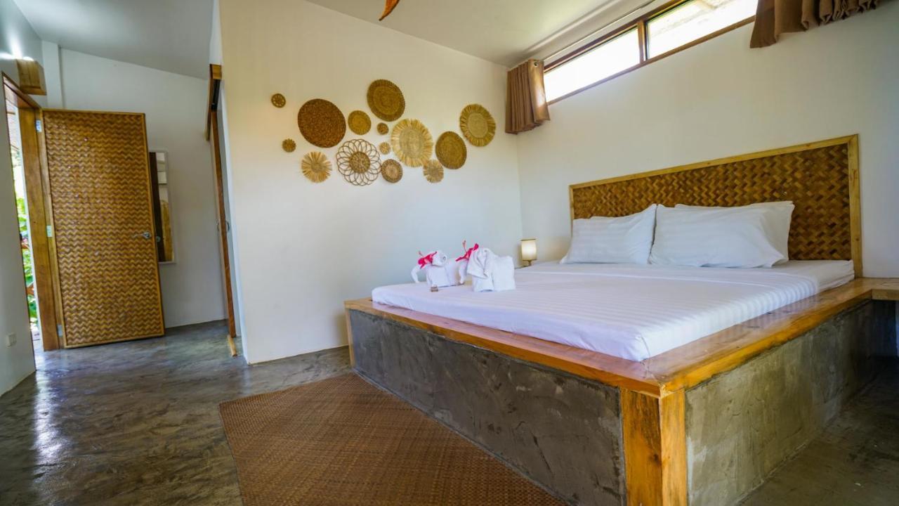 Serenity Hotel Ел Нидо Екстериор снимка