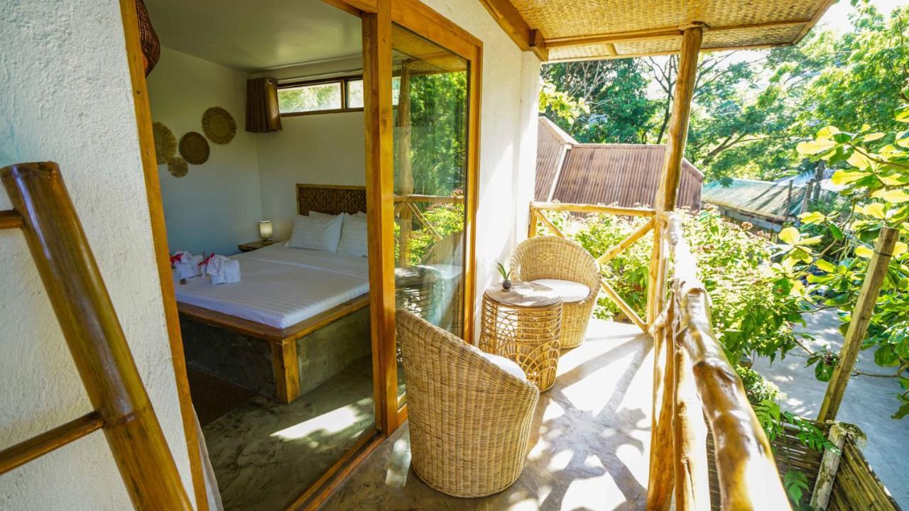 Serenity Hotel Ел Нидо Екстериор снимка