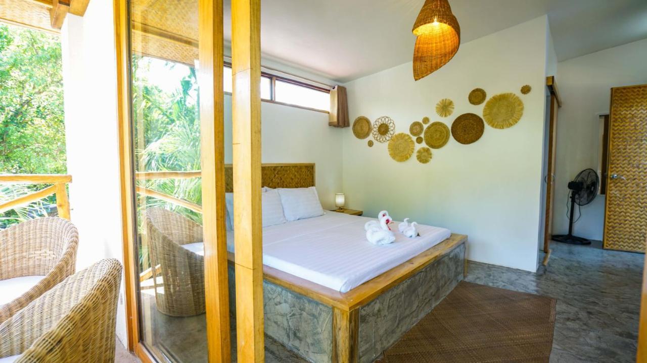 Serenity Hotel Ел Нидо Екстериор снимка