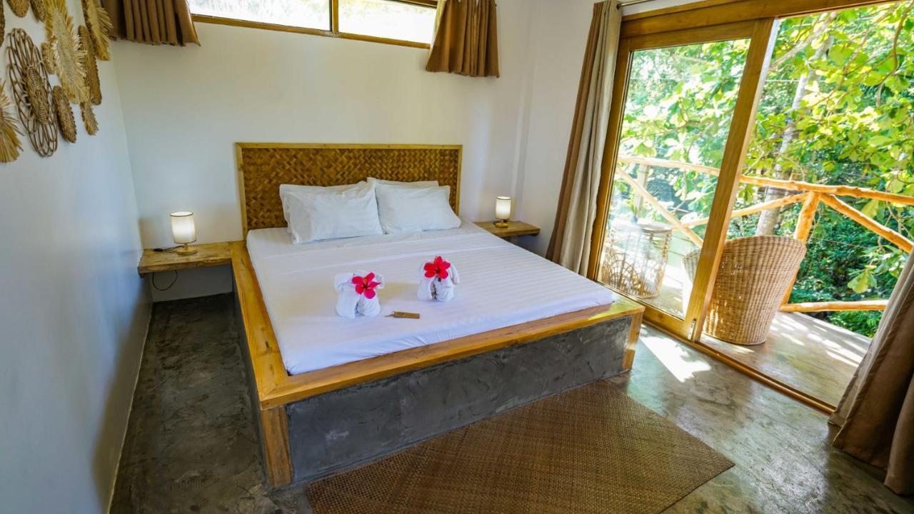 Serenity Hotel Ел Нидо Екстериор снимка