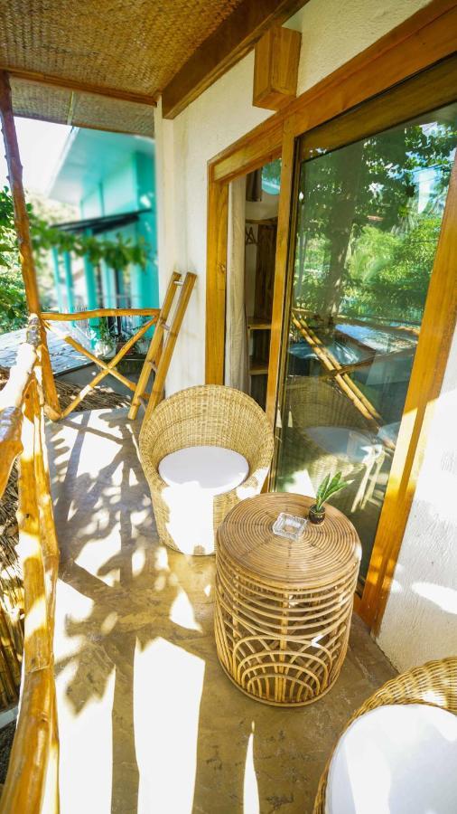Serenity Hotel Ел Нидо Екстериор снимка