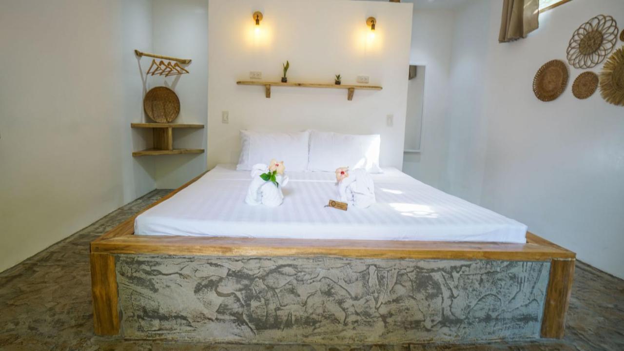 Serenity Hotel Ел Нидо Екстериор снимка