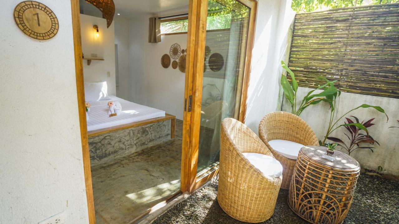 Serenity Hotel Ел Нидо Екстериор снимка