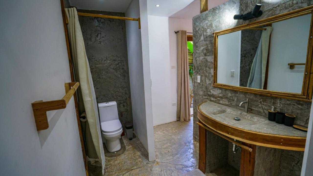 Serenity Hotel Ел Нидо Екстериор снимка
