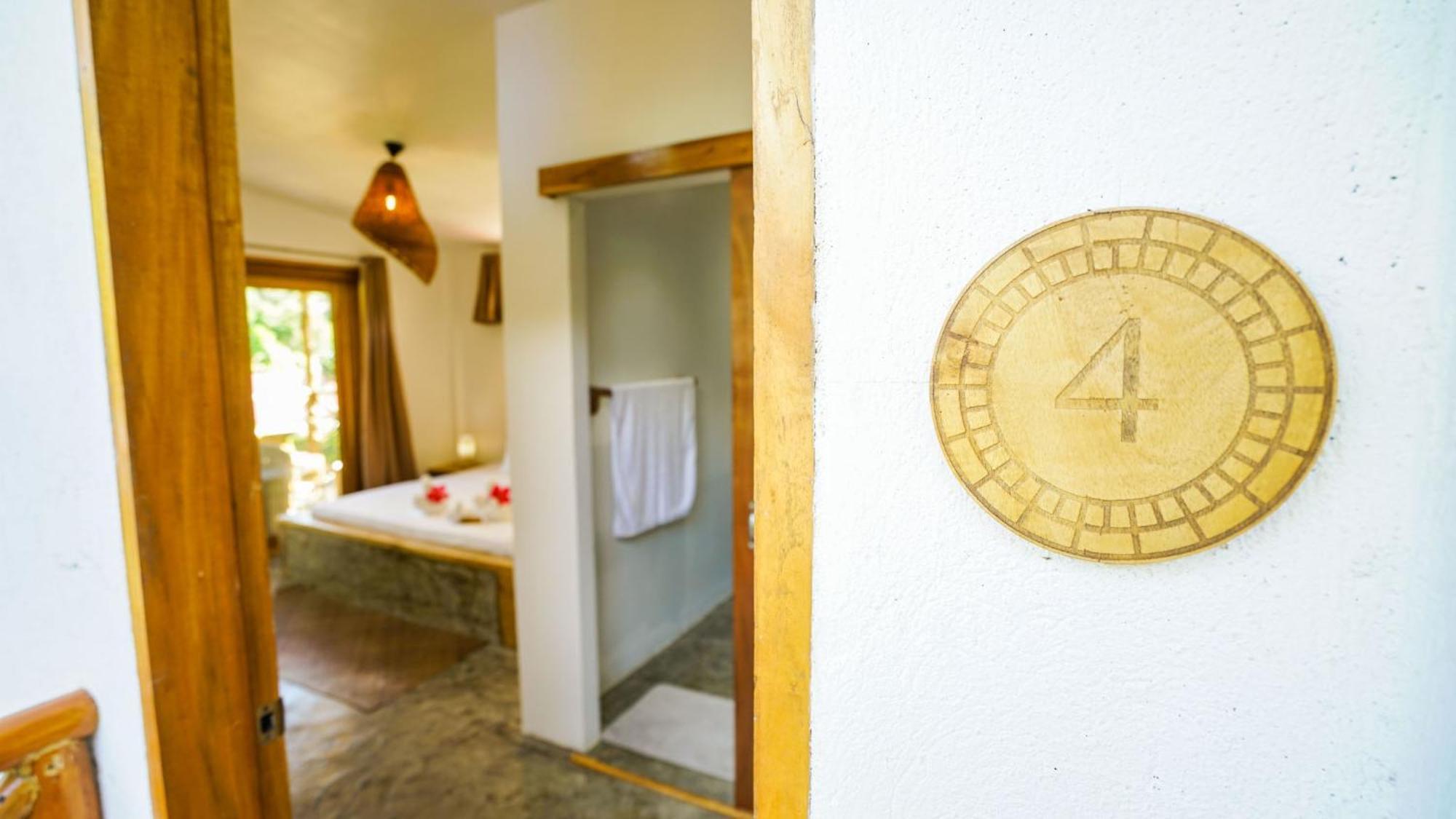 Serenity Hotel Ел Нидо Екстериор снимка